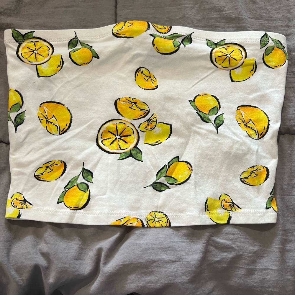 Lemon crop top